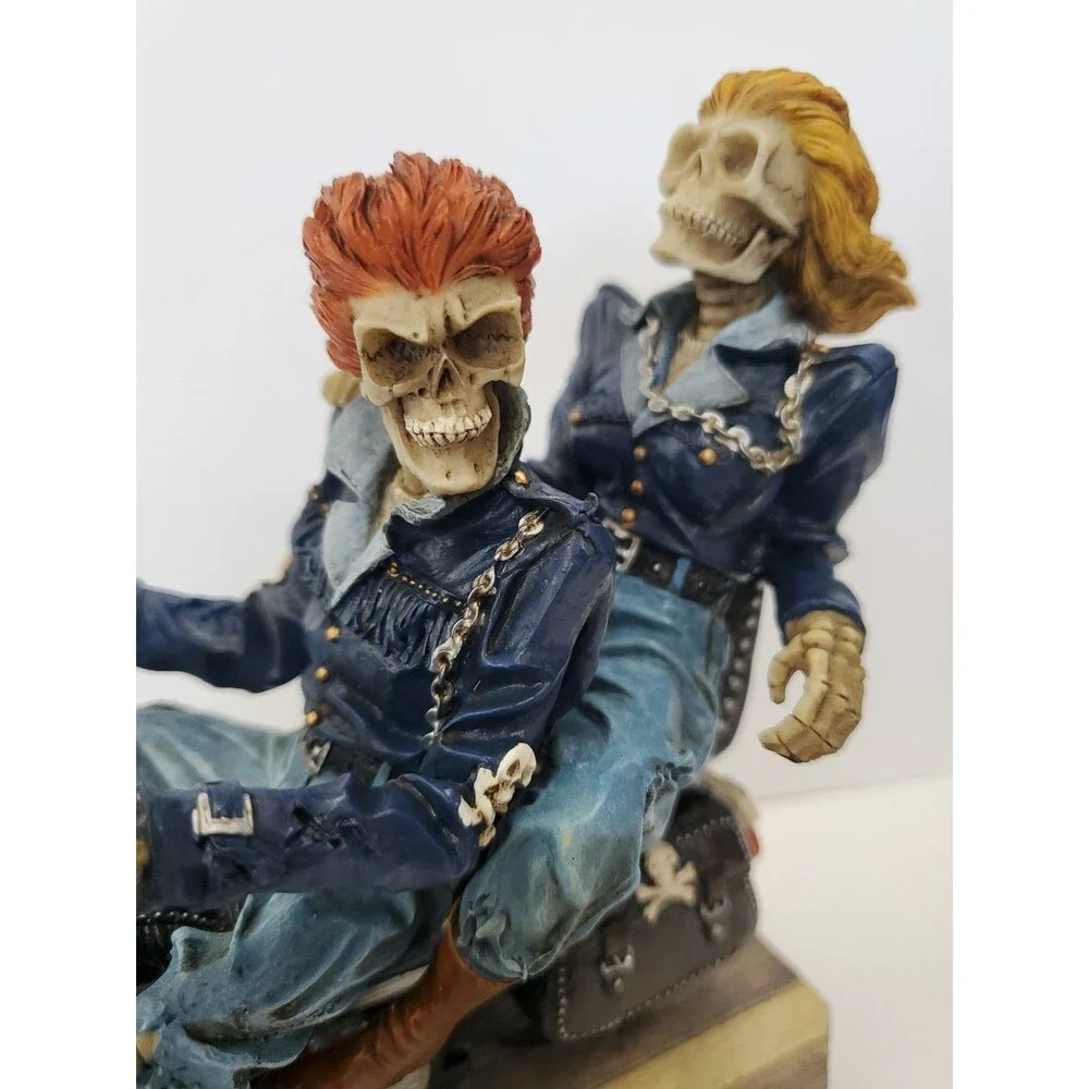 Figurine-Skull Lovers Riding Motorcycle By Studio Collection/Pacific/Resin/5058 - Picture 9 of 16